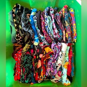 39 pairs of tall and curvy lularoe leggings